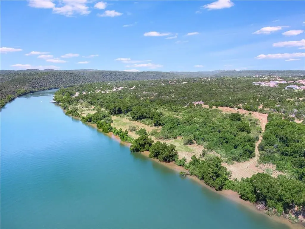 001 Selma Hughes, Austin, TX 78732