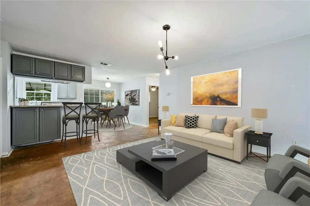 2404 E Stassney LN, Austin, TX 78744