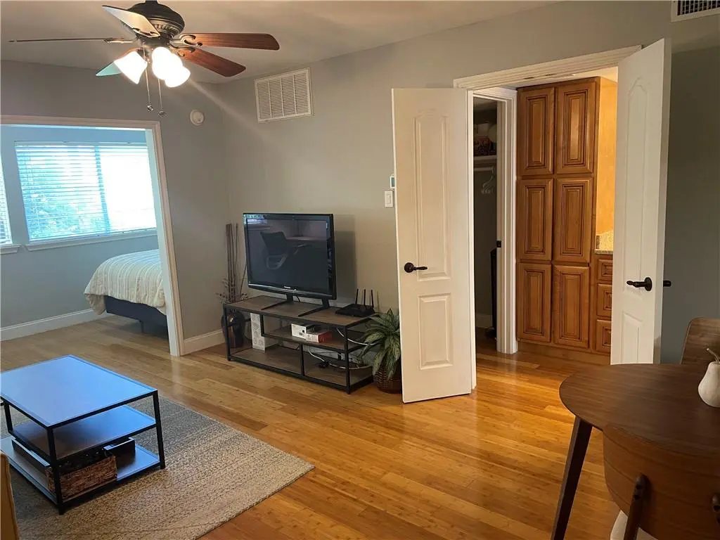 1700 Nueces ST #203, Austin, TX 78701