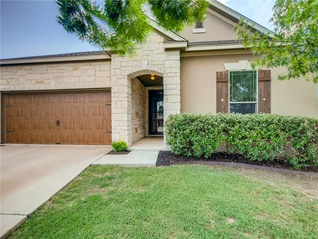 1401 Reklaw LN, Leander, TX 78641