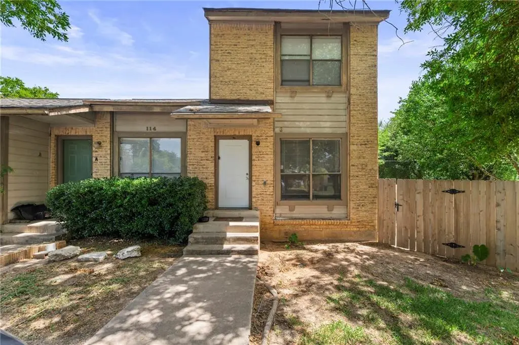 114 Hillside CV, Elgin, TX 78621