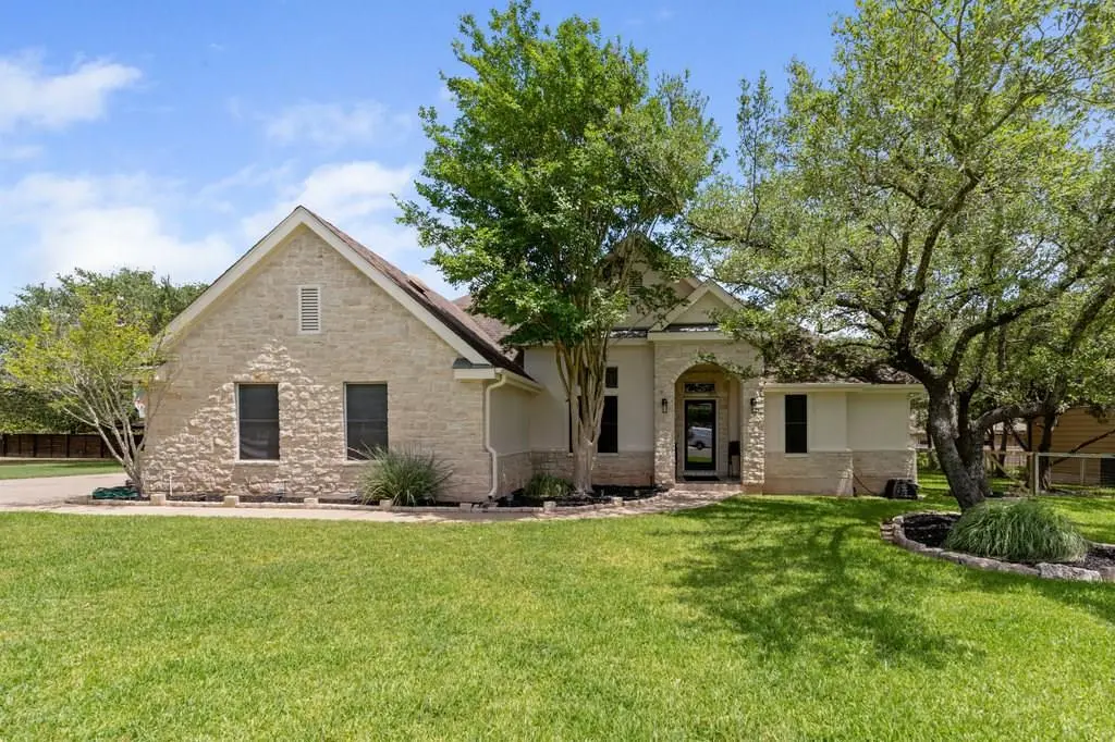 10261 Twin Lake LOOP, Dripping Springs, TX 78620