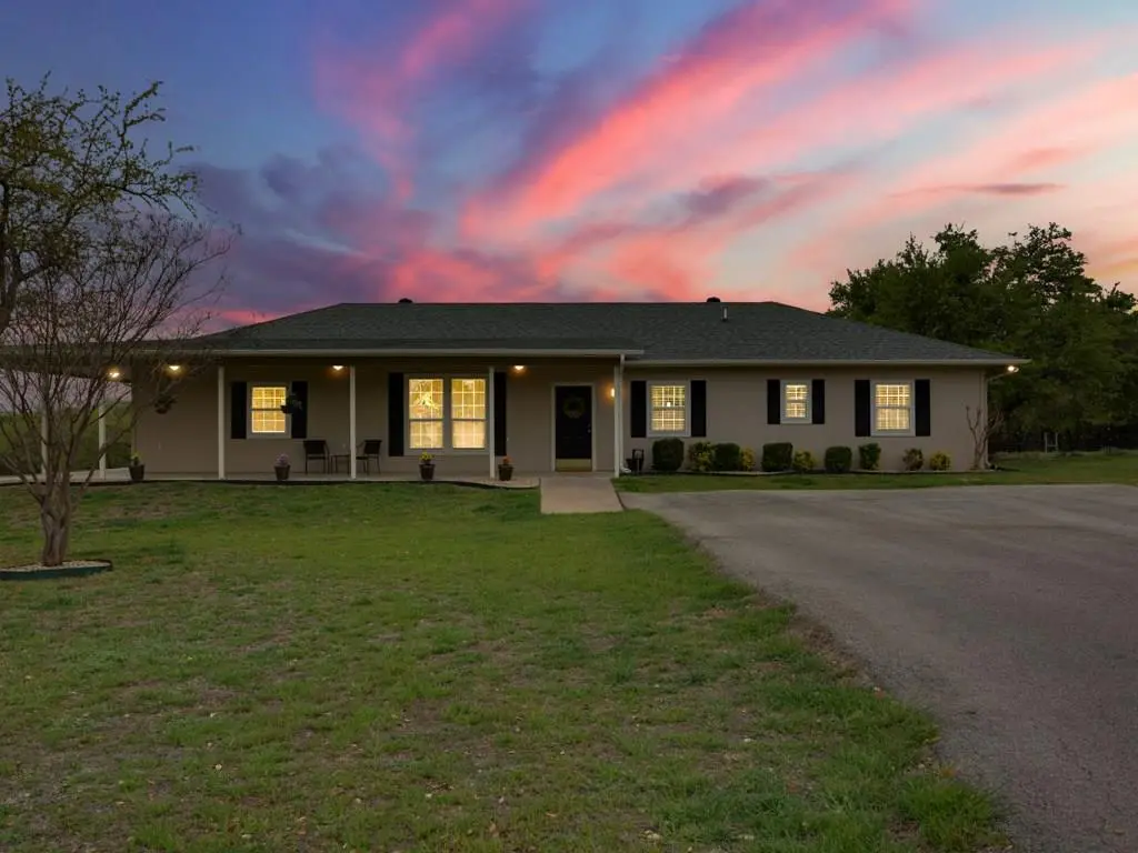 1301 Oak Springs RD, Kempner, TX 76539