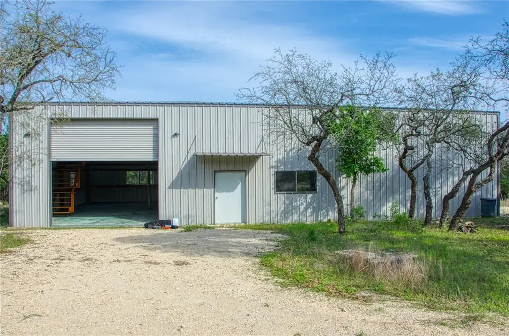 756 Pavo Springs TRL, Driftwood, TX 78619