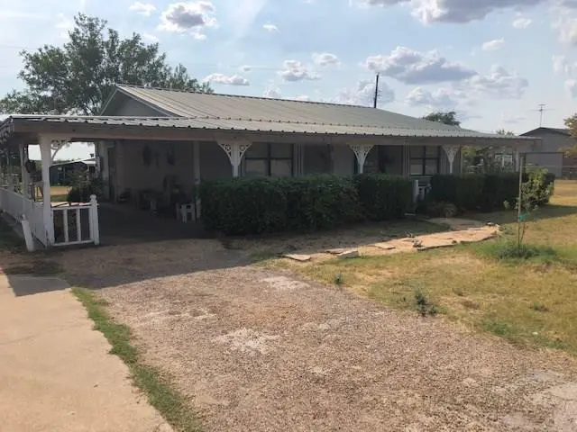 1211 N Patterson Ave, Florence, TX 76527