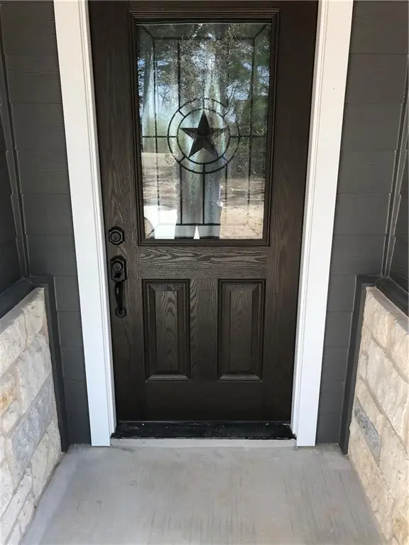 133 Bob White DR, Paige, TX 78659
