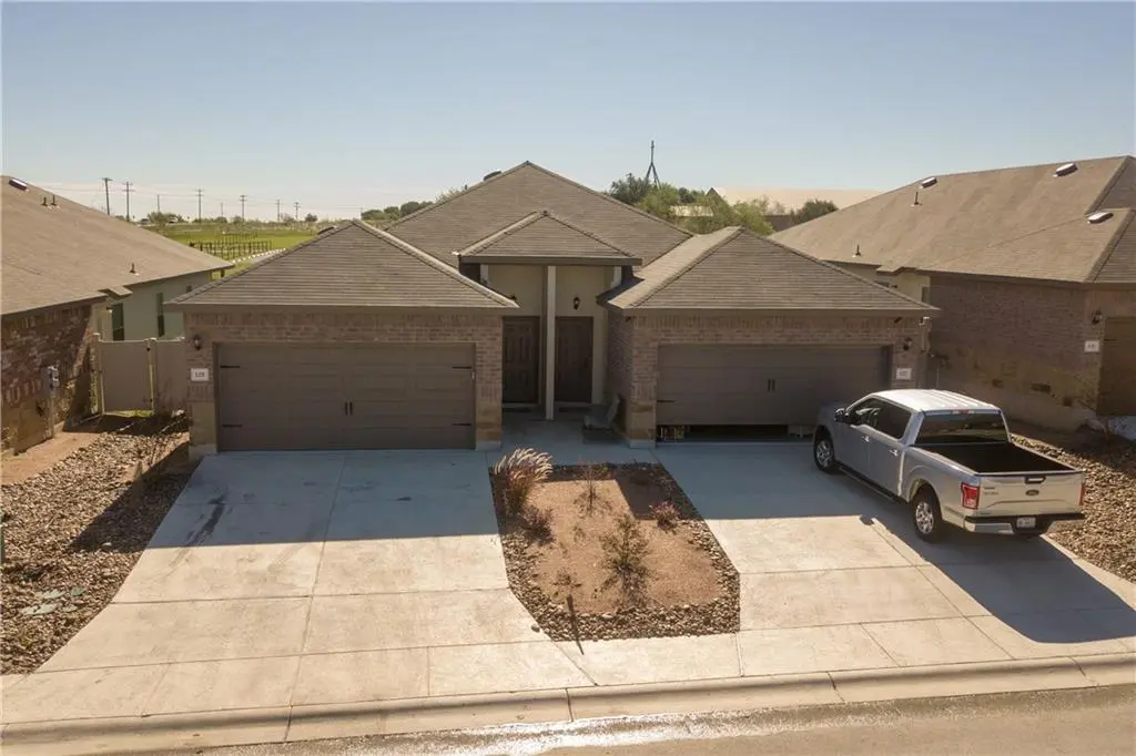 125 Joanne CV W, New Braunfels, TX 78130