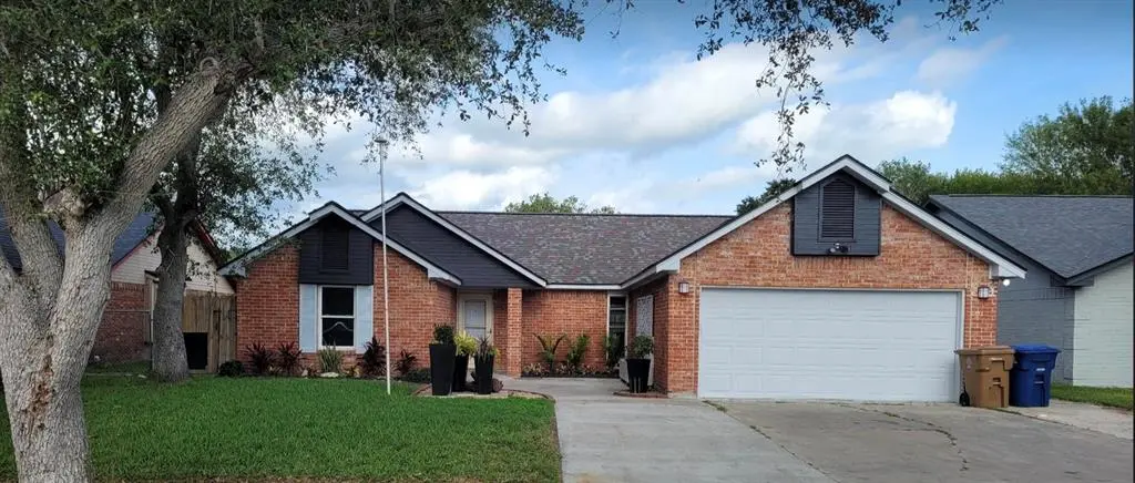 7034 Laramie LN, Corpus Christi, TX 78414
