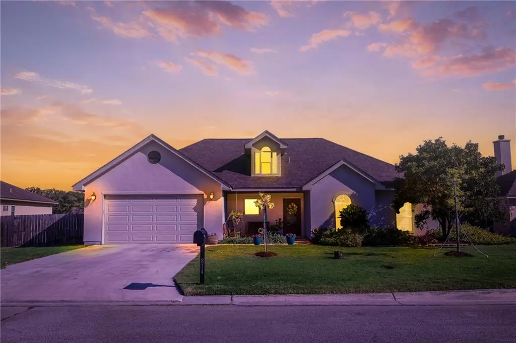 Address not disclosed, Seguin, TX 78155