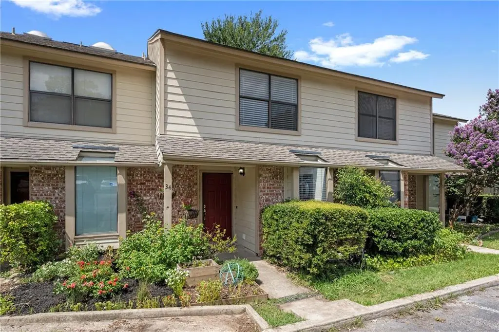 3801 Menchaca RD #34, Austin, TX 78704