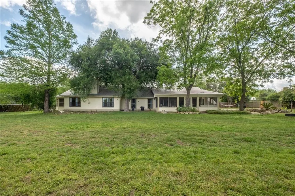 410 Pinafore ST, Buda, TX 78610