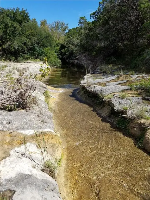 148 Red Hawk RD, Wimberley, TX 78676