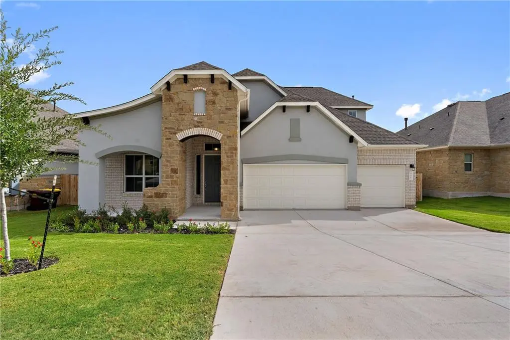 459 Eclipse DR, Dripping Springs, TX 78737