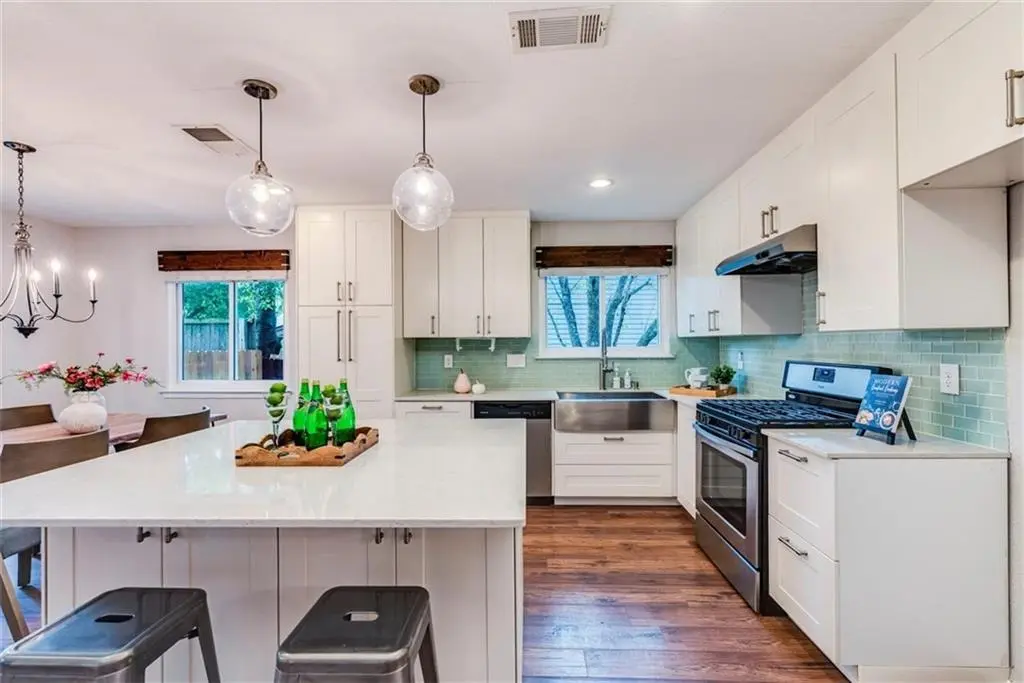 3808 Eton LN, Austin, TX 78727