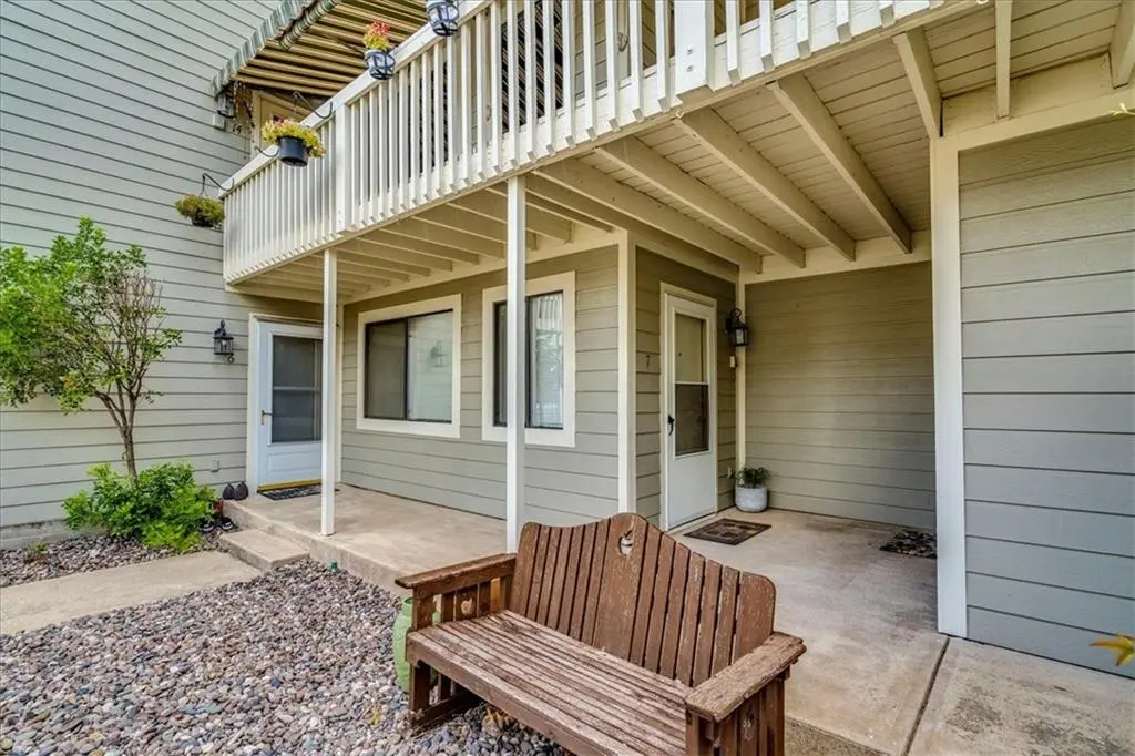 5801 Thunderbird ST #A-7, Lago Vista, TX 78645