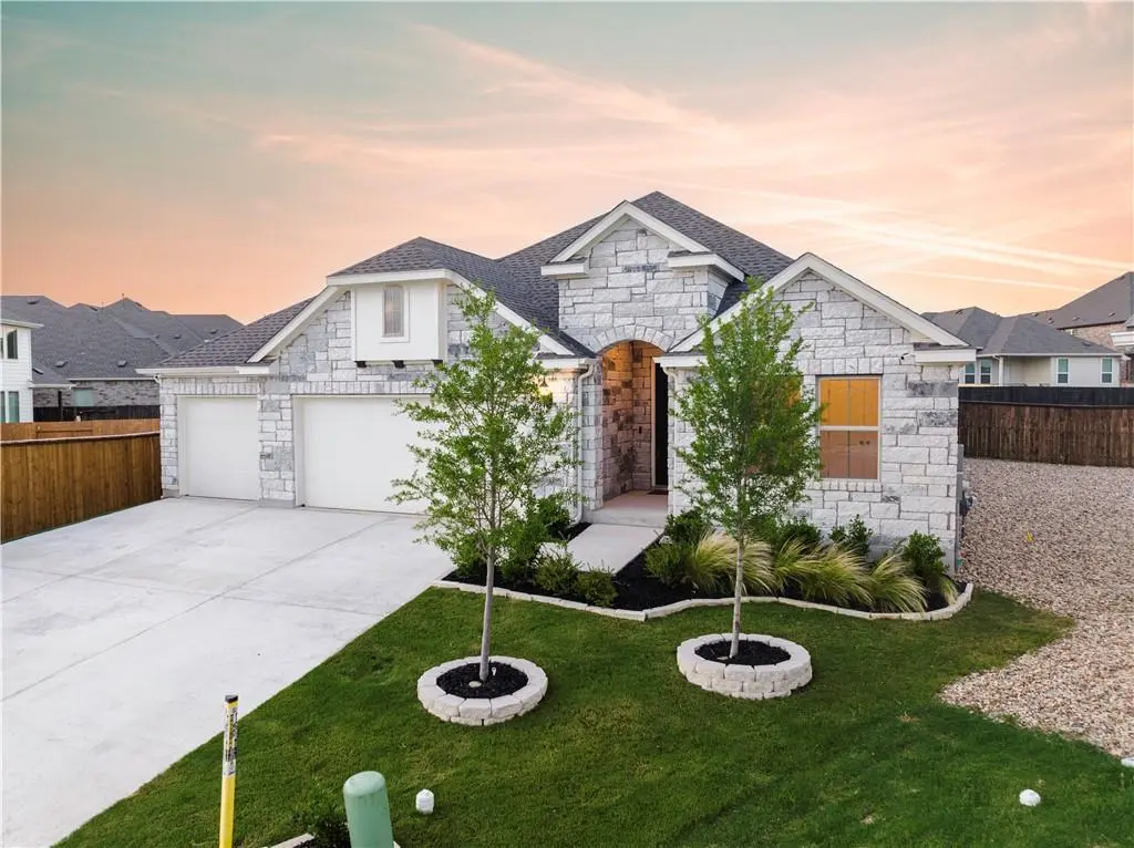 2325 Stampede DR, Leander, TX 78641