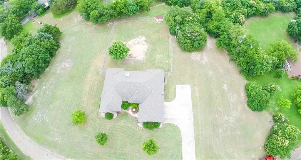 190 friendly oak DR, Bruceville-eddy, TX 76630