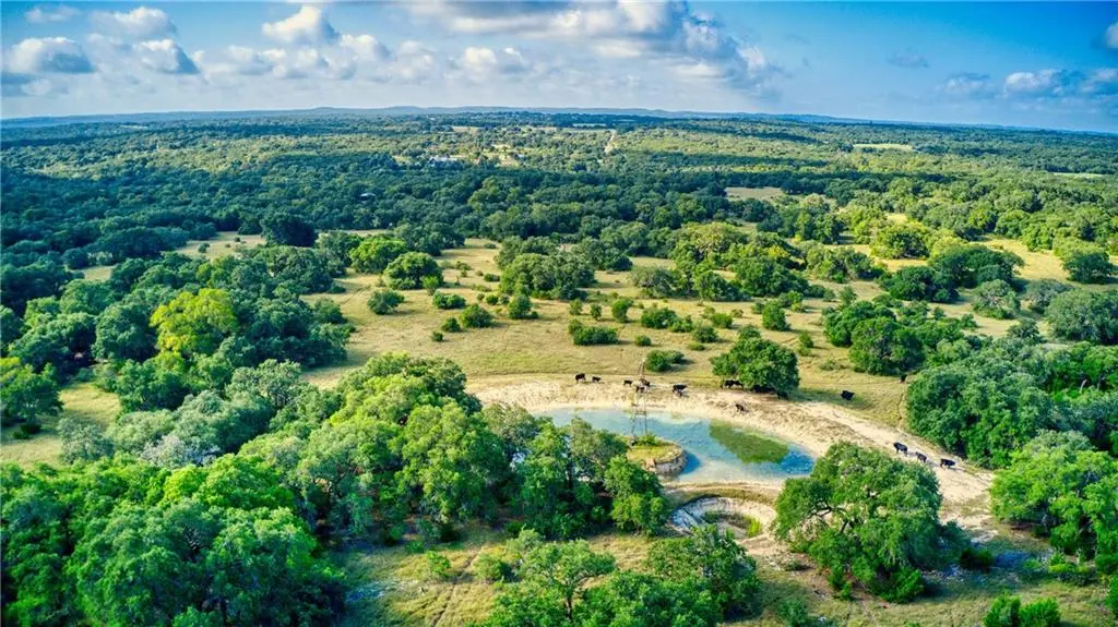 1108 Chimney Valley RD, Blanco, TX 78606