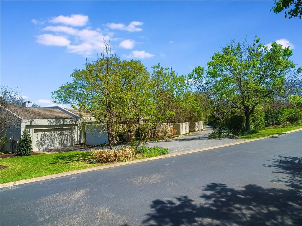 7800 Brightman LN, Austin, TX 78733