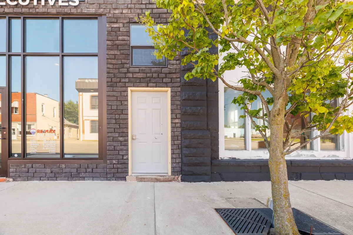 221 S Newton Street #2, Goodland, IN 47948