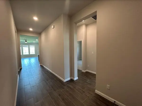 303 Bear Oak ST, Hutto, TX 78634