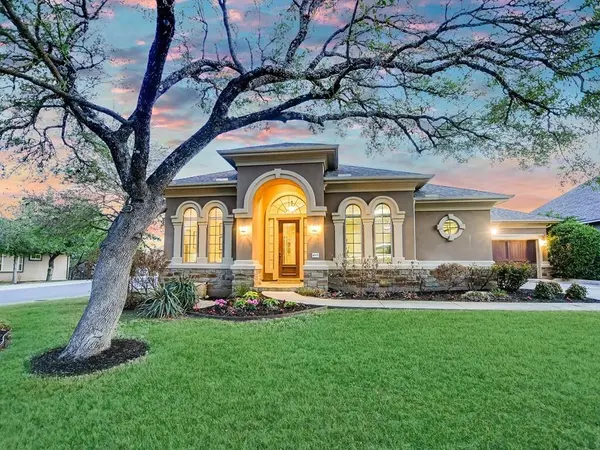 4601 Mont Blanc DR, Bee Cave, TX 78738
