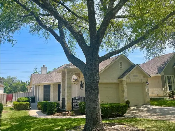 21 Muirfield Greens LN, Lakeway, TX 78738