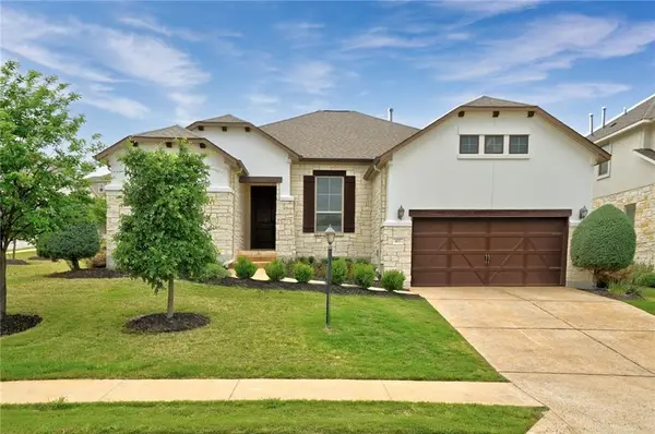 407 Highland Village DR, Lakeway, TX 78738