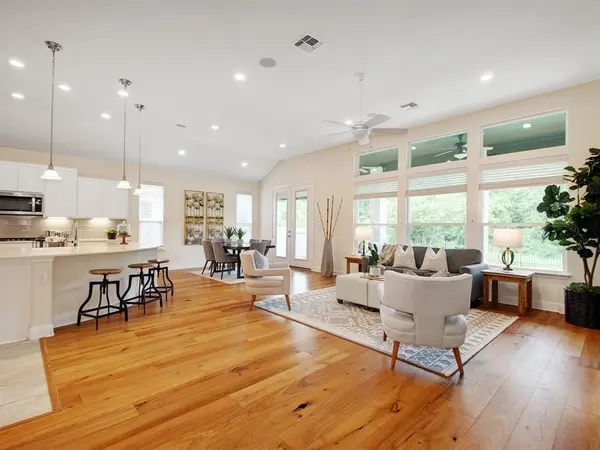 420 Freeman Park PL, Round Rock, TX 78665