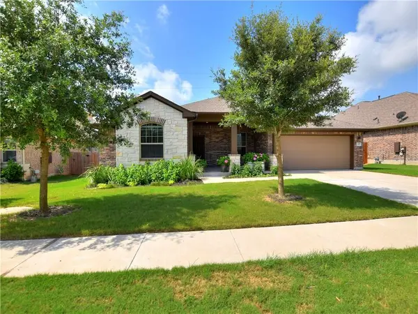 129 Headwaters DR, Bastrop, TX 78602