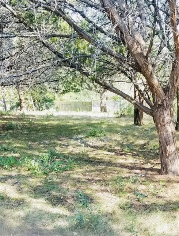 114 E 7th ST, Ingram, TX 78025