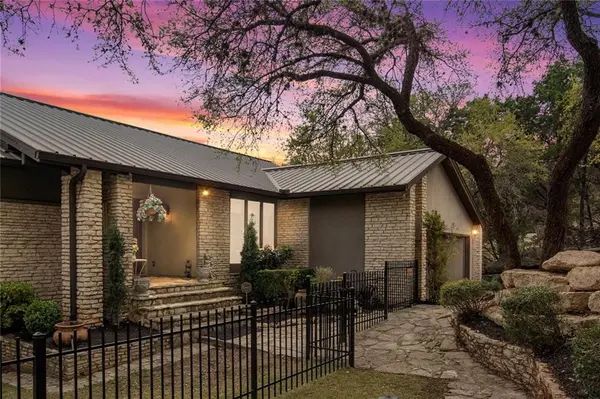 213 Capri, Lakeway, TX 78734