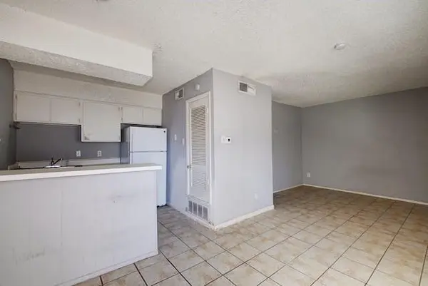 1111 W 10th ST #114,  Austin,  TX 78703