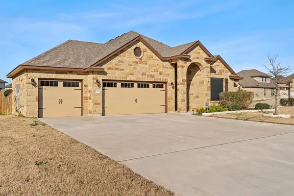 5502 Fenton LN, Belton, TX 76513