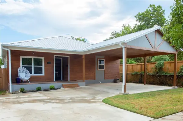 1105 Buttonwood ST, Bastrop, TX 78602