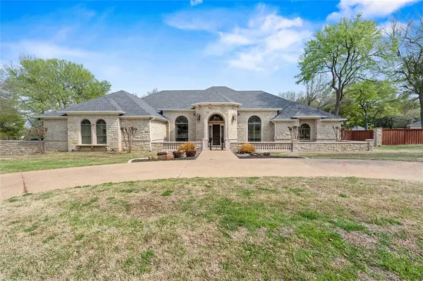 2010 River Run RD, Belton, TX 76513
