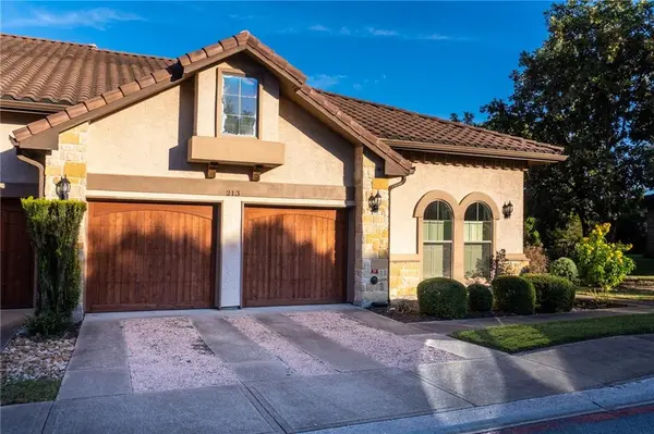 7800 Southwest PKWY #213, Austin, TX 78735