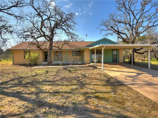 628 Birch LN, Cottonwood Shores, TX 78657