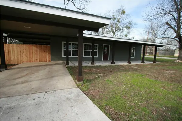 308 E Marble ST, Burnet, TX 78611