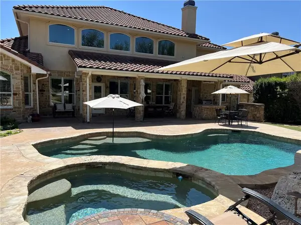 15505 Spillman Ranch LOOP,  Bee Cave,  TX 78738