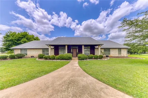 132 Rivercreek Ranch LN,  Fort Worth,  TX 76126