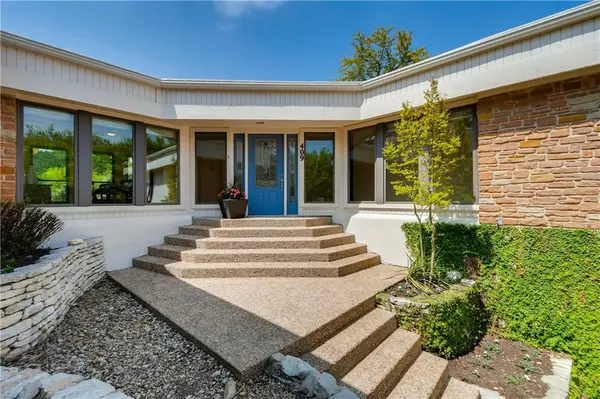 409 Hurst Creek RD, Lakeway, TX 78734