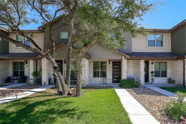 581 Demarett DR,  Point Venture,  TX 78645
