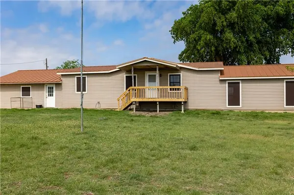2350 N CR 136,  Gatesville,  TX 76528