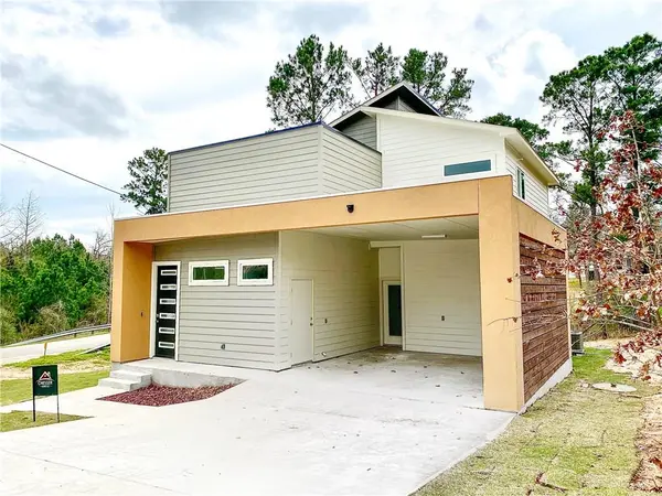 172 Mamalu DR, Bastrop, TX 78602