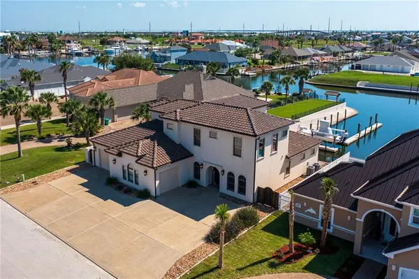 315 Porpoise DR,  Aransas Pass,  TX 78336
