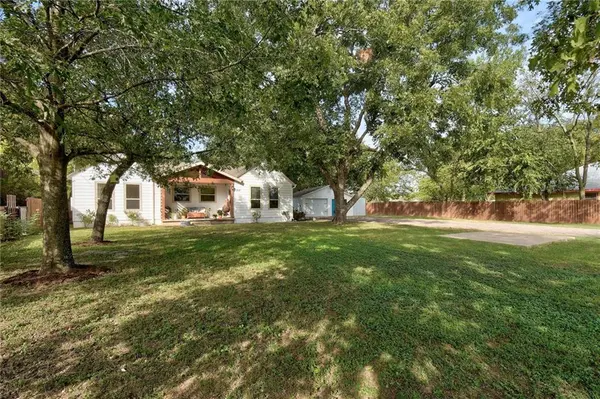 19107 FM 969 RD, Webberville, TX 78653