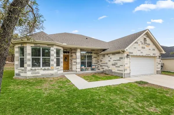 404 Cargill DR,  Briarcliff,  TX 78669