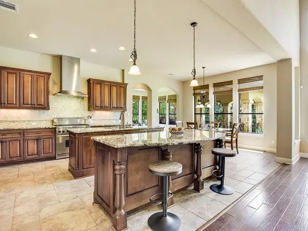 4225 Vail DV, Bee Cave, TX 78738
