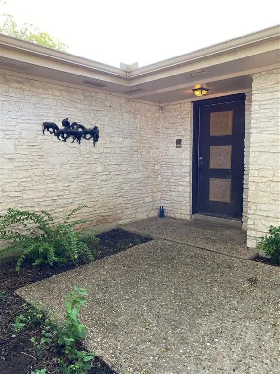 422 DASHER DR, Austin, TX 78734
